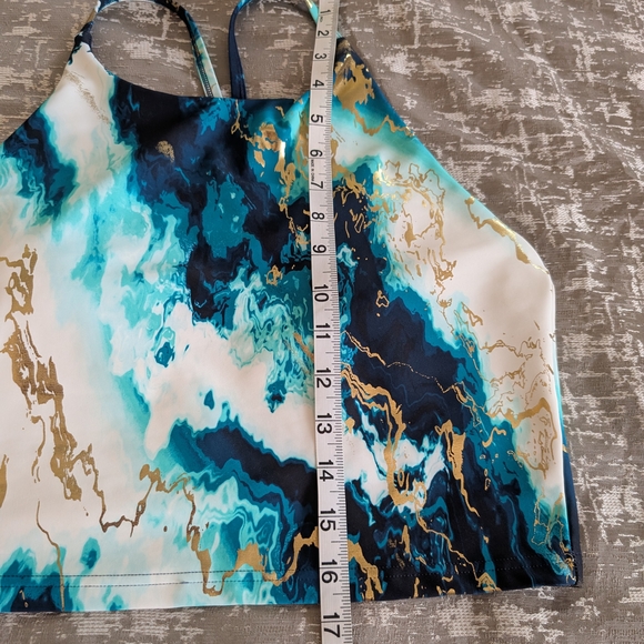 Old Navy Active Cropped Bra Tank NWOT - Picture 4 of 9